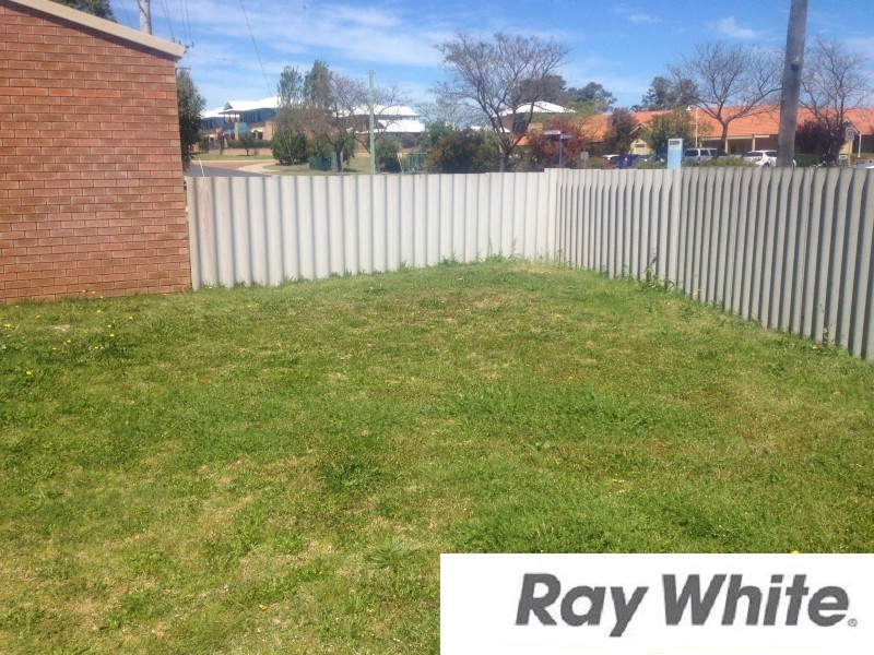 166A Clarke Street East, Carey Park WA 6230