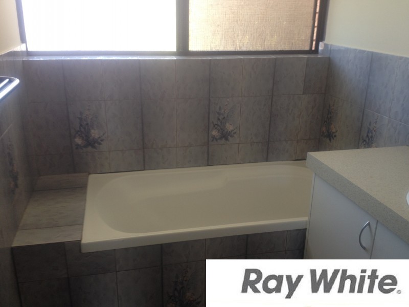 166A Clarke Street East, Carey Park WA 6230