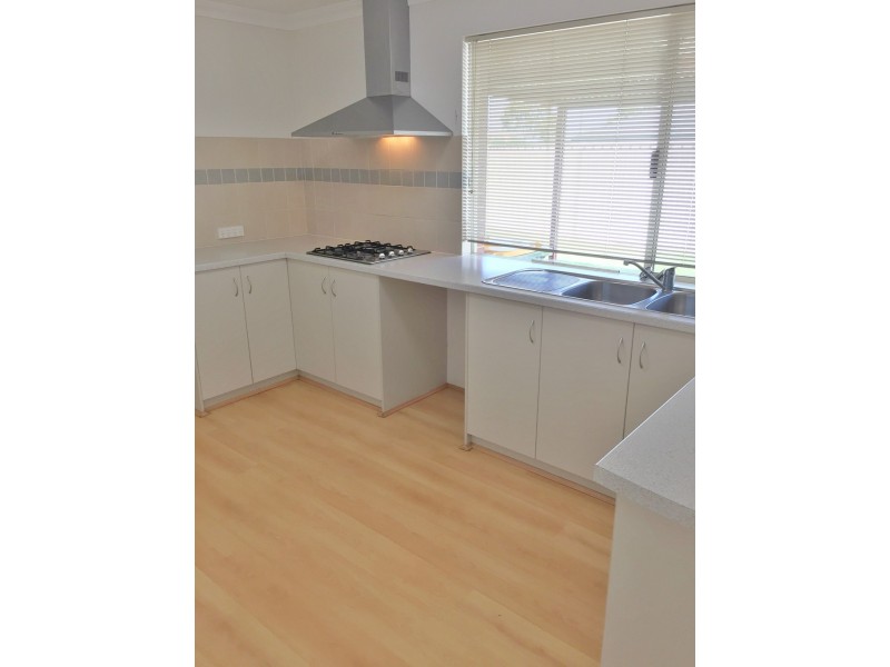 3 Golden Beryl Avenue, Australind WA 6233