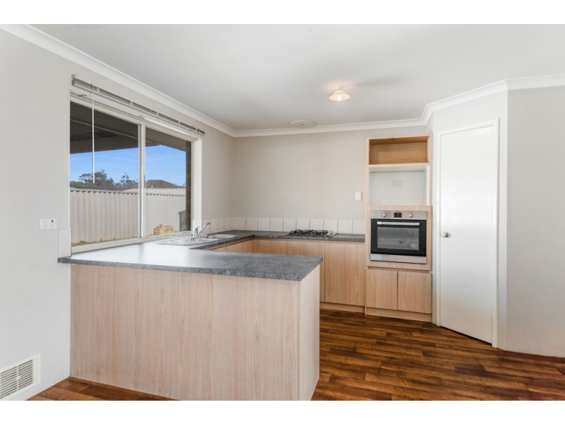 28 Dudley Drive, Usher WA 6230