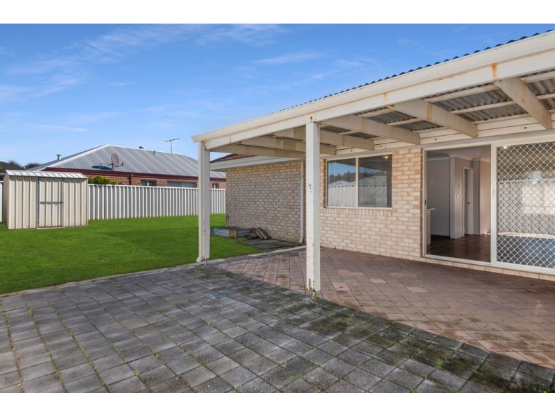 28 Dudley Drive, Usher WA 6230