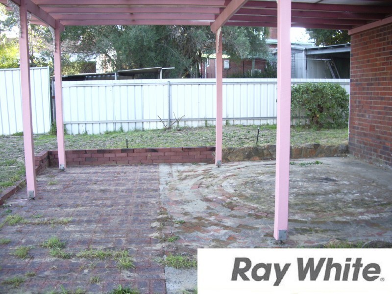 11 Island Queen Street, Withers WA 6230