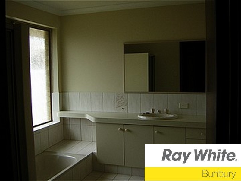 6 Olsen Grove, South Bunbury WA 6230