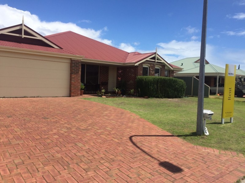 4 Heatherglen Road, Australind WA 6233