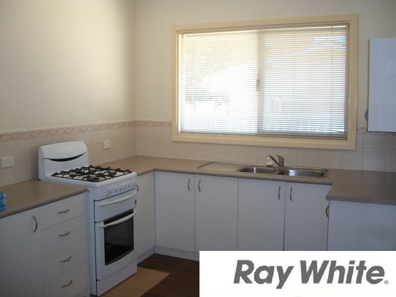 17 Kestral Street, Withers WA 6230