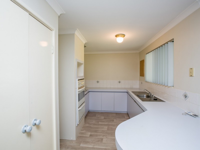 4 Aralia Place, Eaton WA 6232