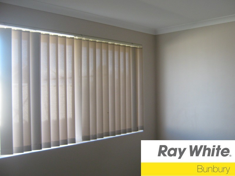 19 Garnet Way, Dalyellup WA 6230