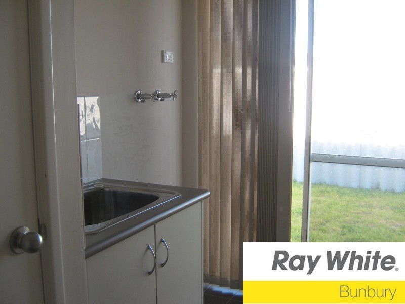 19 Garnet Way, Dalyellup WA 6230