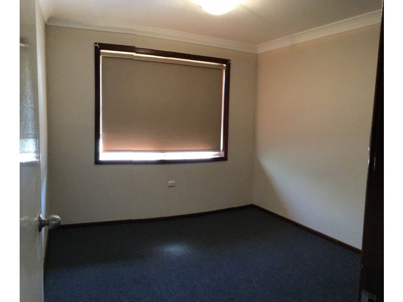 10 Mawson Place, Withers WA 6230