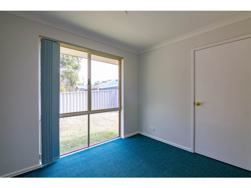 20 Bungarra Street, Australind WA 6233