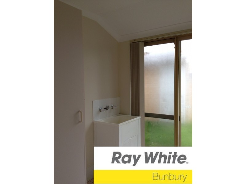 4B Harland Street, Carey Park WA 6230