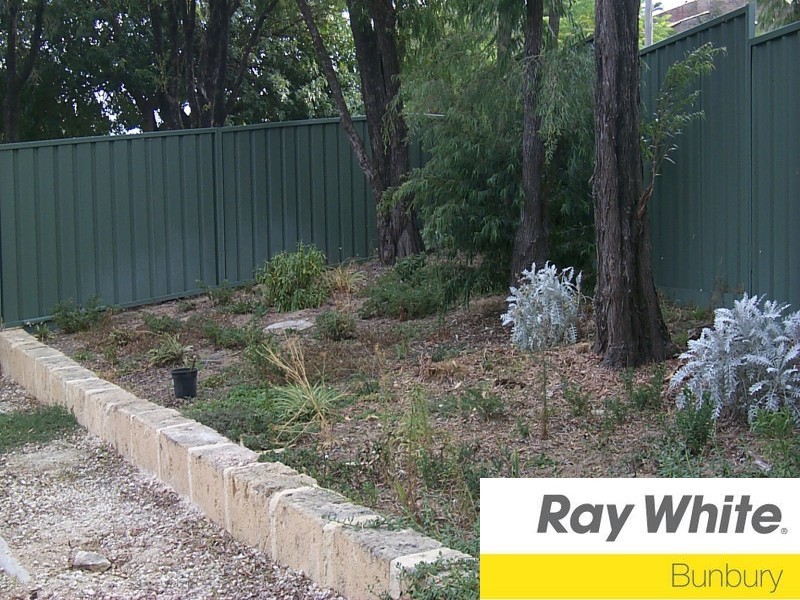 4 Colback Street, Binningup WA 6233