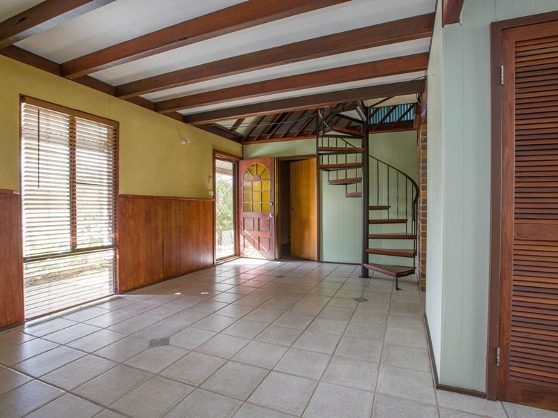 16 Nyabing Way, Withers WA 6230