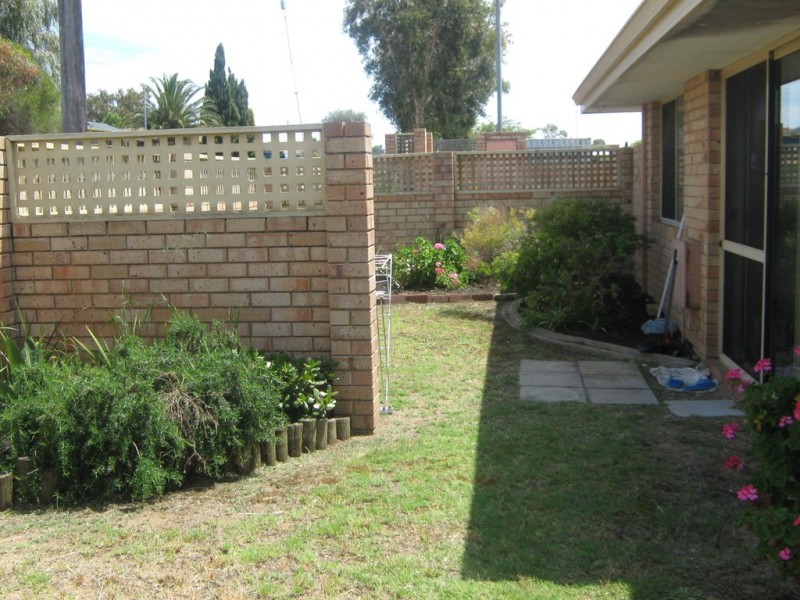 1/34 Lockwood Crescent, Withers WA 6230