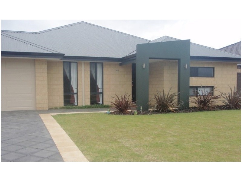 11 Balwyn Road, Australind WA 6233