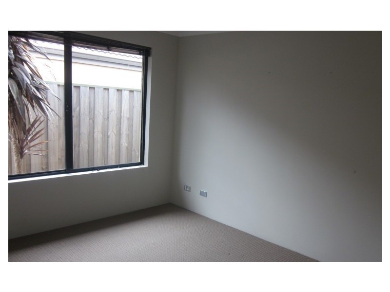 11 Balwyn Road, Australind WA 6233