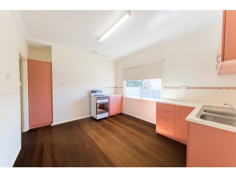 11 Tipping Street, Carey Park WA 6230