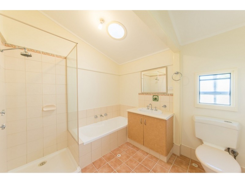 11 Tipping Street, Carey Park WA 6230