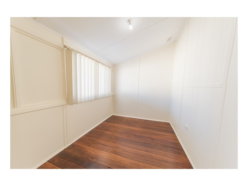 11 Tipping Street, Carey Park WA 6230