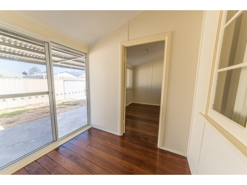 11 Tipping Street, Carey Park WA 6230