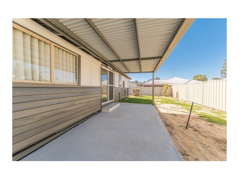 11 Tipping Street, Carey Park WA 6230