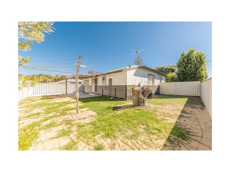 11 Tipping Street, Carey Park WA 6230