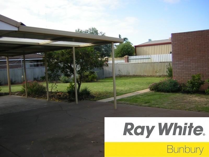 4 Travers Drive, Australind WA 6233