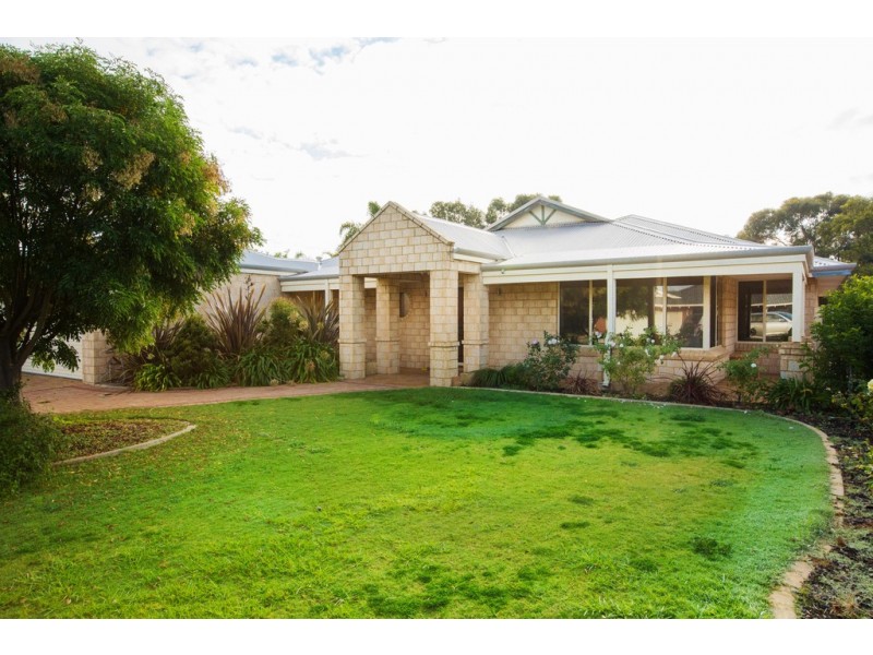 7 Turnberry Way, Bunbury WA 6230