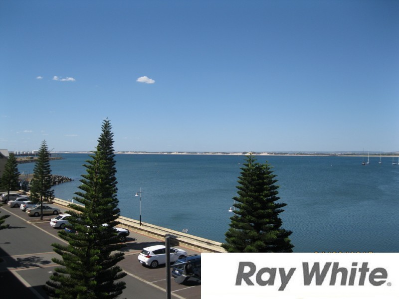 33/18-24 Bonnefoi Boulevard, Bunbury WA 6230