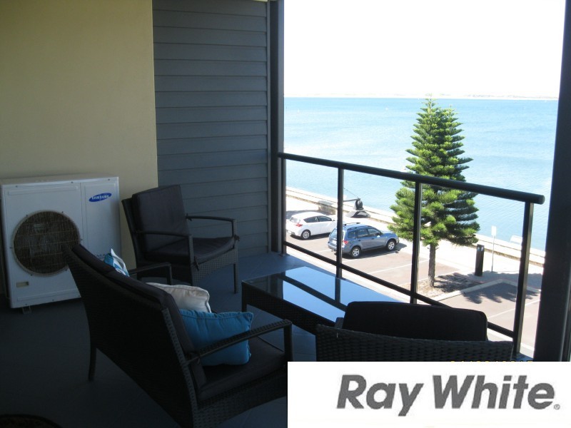 33/18-24 Bonnefoi Boulevard, Bunbury WA 6230