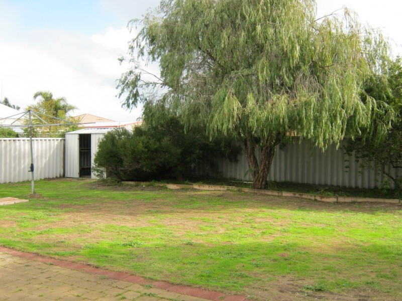 2 Hibiscus Court, Eaton WA 6232