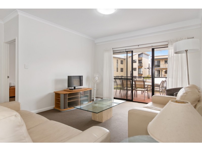 43/18-24 Bonnefoi Boulevard, Bunbury WA 6230