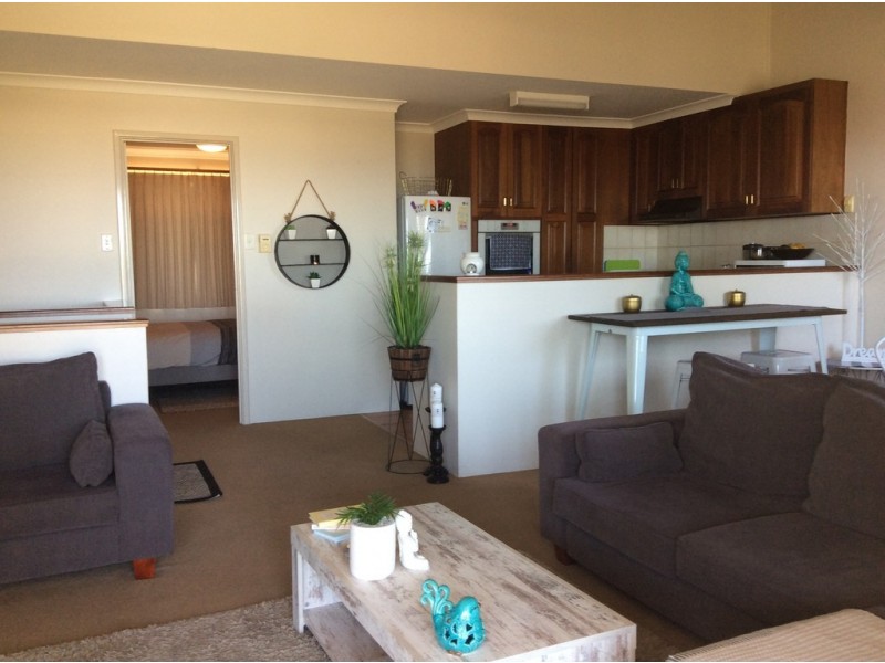 10/25 Upper Esplanade, Bunbury WA 6230