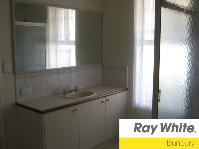 14 Pigeon Court, Eaton WA 6232