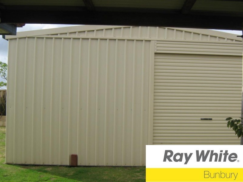 23 Janjin Road, Dalyellup WA 6230