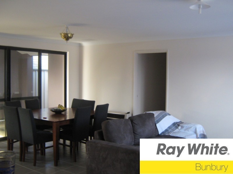 3/11a Elmbank Road, South Bunbury WA 6230