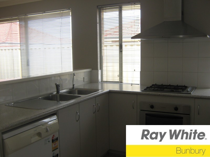 2/37 Latreille Road, South Bunbury WA 6230