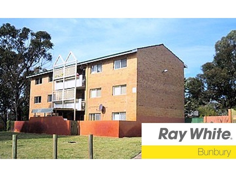 18/2 Rand Court, Withers WA 6230