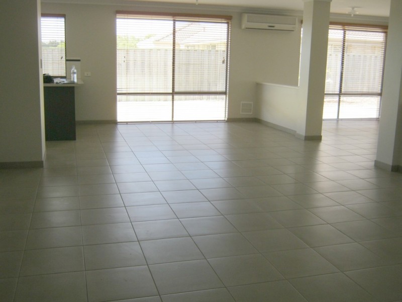 28 Sherwood Drive, Australind WA 6233