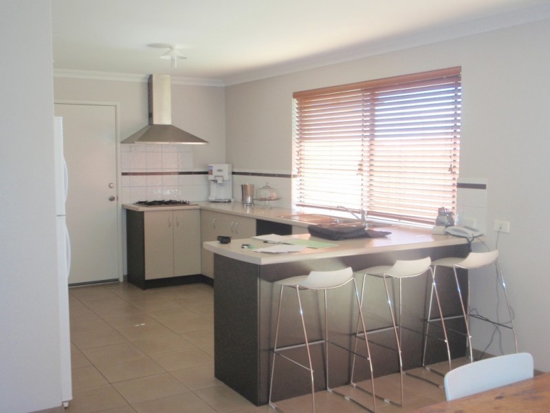 28 Sherwood Drive, Australind WA 6233