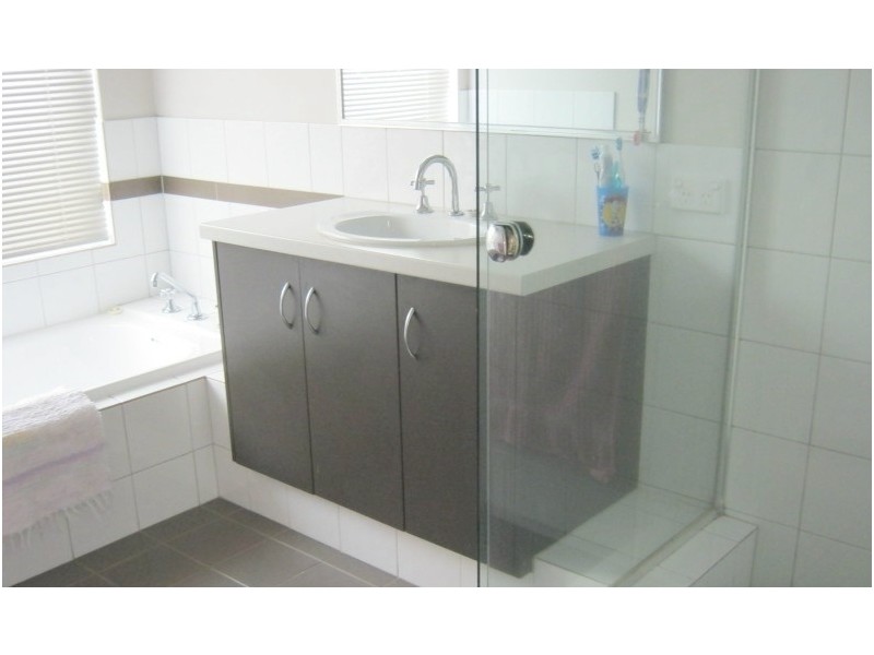 28 Sherwood Drive, Australind WA 6233