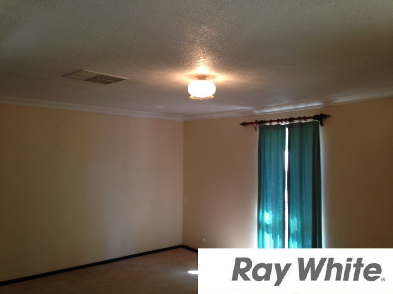 10 Hudson Road, Withers WA 6230