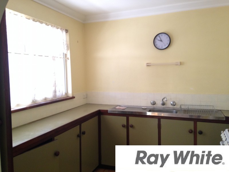 10 Hudson Road, Withers WA 6230