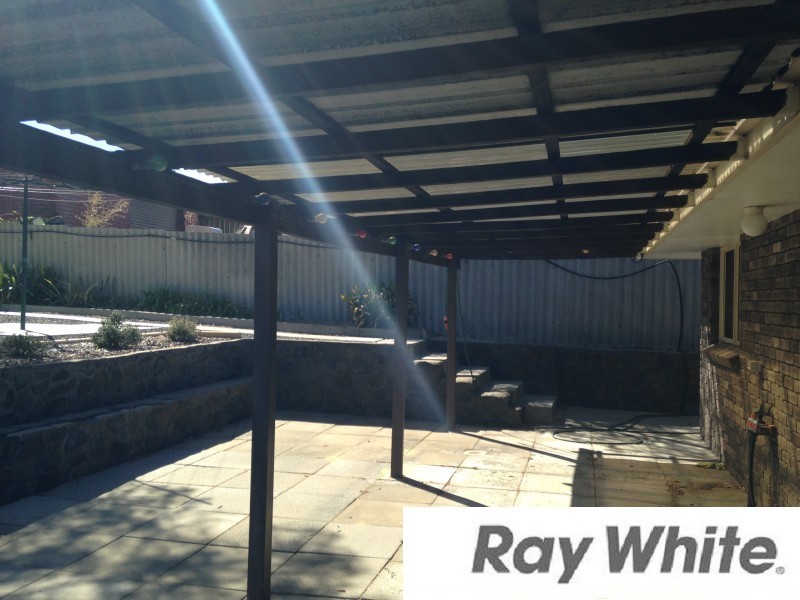 10 Hudson Road, Withers WA 6230