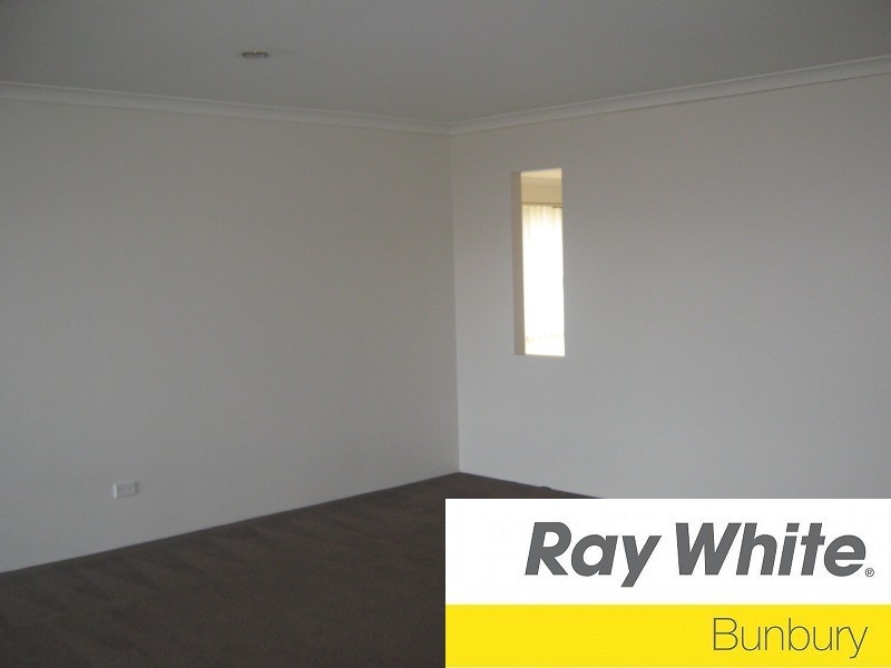 115 Hornibrook Road, Dalyellup WA 6230