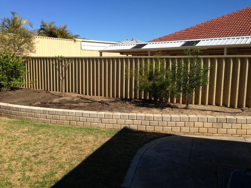 16 Modong Street, Dalyellup WA 6230