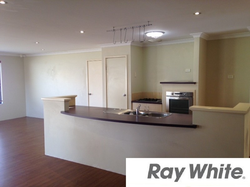 16 Wentworth Drive, Dalyellup WA 6230