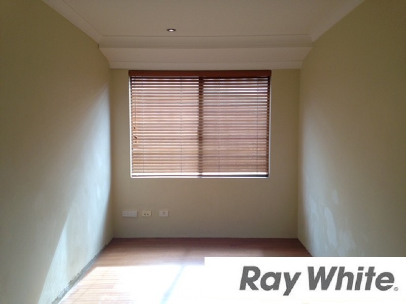 16 Wentworth Drive, Dalyellup WA 6230