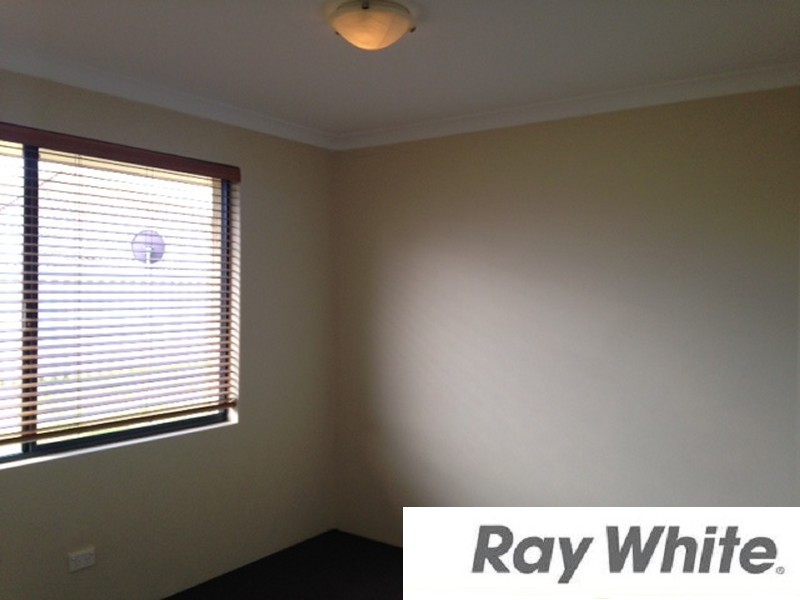 16 Wentworth Drive, Dalyellup WA 6230