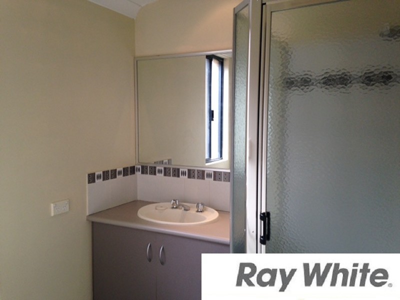 16 Wentworth Drive, Dalyellup WA 6230